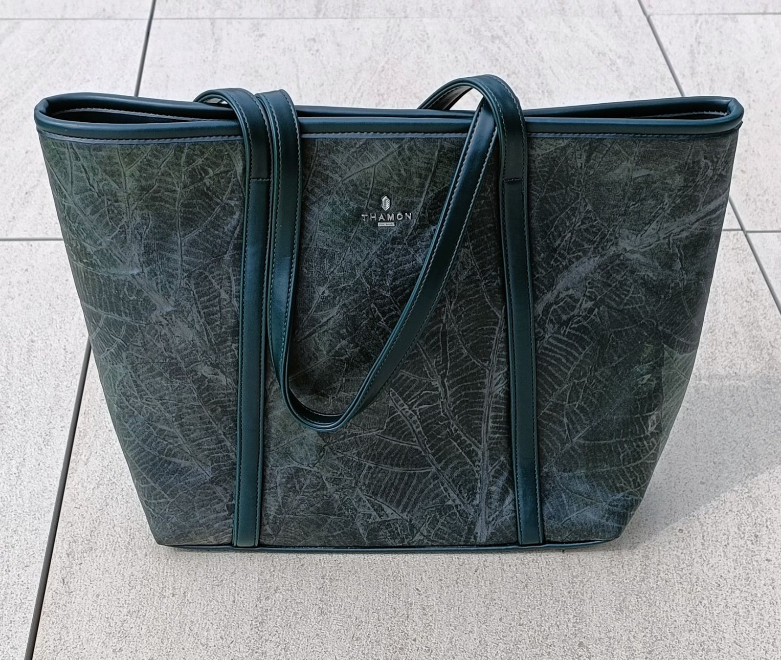 Sacs femmes: Damenhandtasche – Neuf avec emballage d'origine à Niederrohrdorf par privat23