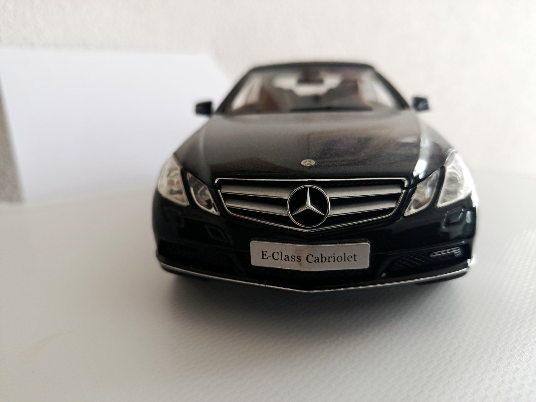 Mercedes-Benz Modellini d'auto: Modellauto Mercedes Benz E-Class Cabriolet – Usato da Wil SG venduto da Venezian01 1