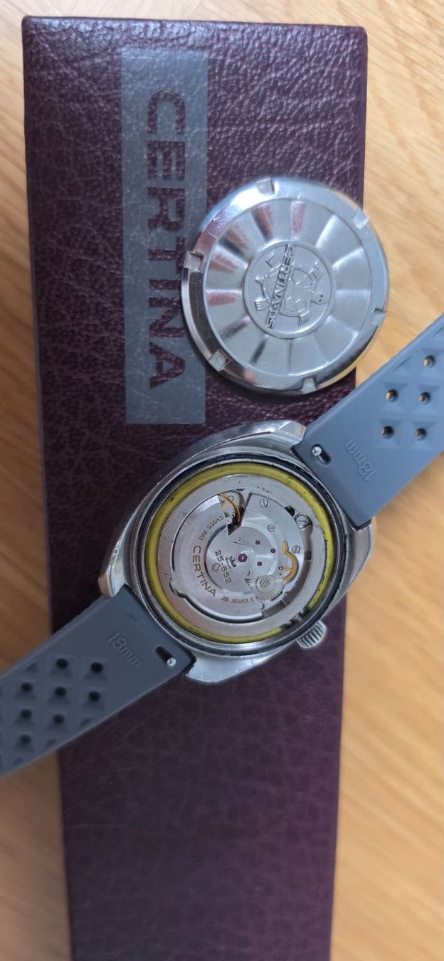 Certina Orologi: CERTINA DS - 2 Turtleback Edition, Day Date Automatic RAR – Usato da Neftenbach venduto da Taschen-Uhren 6
