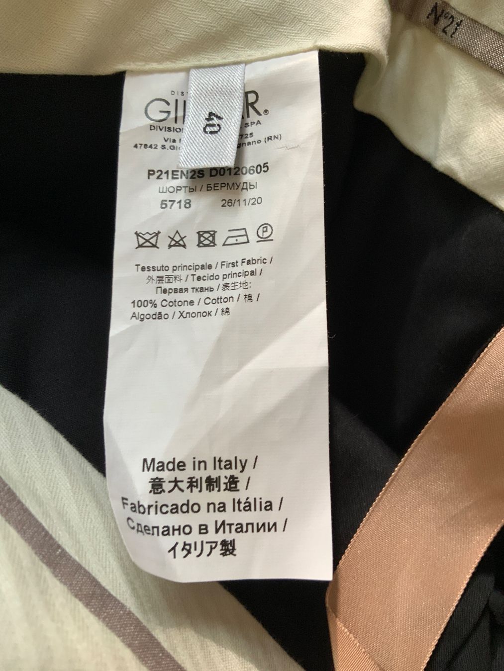 Pantaloni: Bermuda/Hosenrock No 21 – Usato da Basel venduto da dreiklang01 3