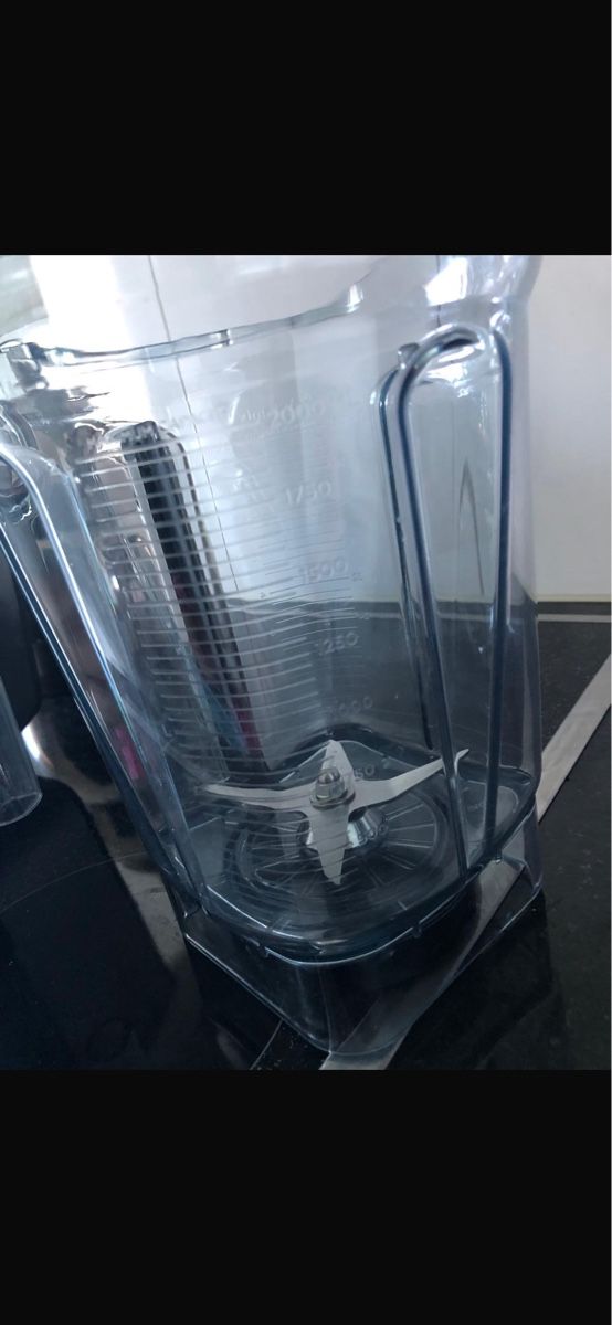 Vitamix Elettrodomestici da cucina: Vitamix A3500i – Usato da Basel venduto da Serpil_27 2
