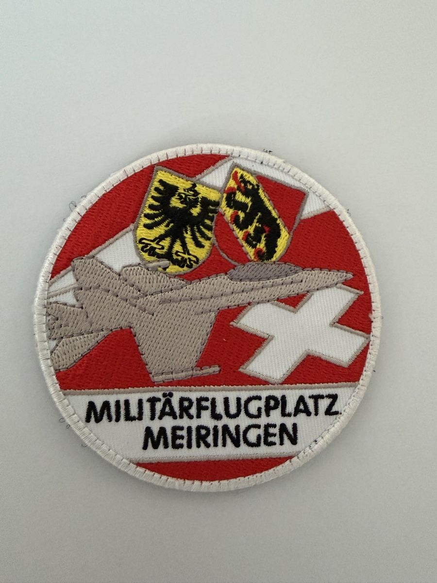 Armée suisse Plaquettes & Badges: Militärflugplatz Meiringen patch  – D'occasion à Chamoson par Lio_Rey