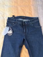 Handpicked denim jeans, size 31, new with tags.