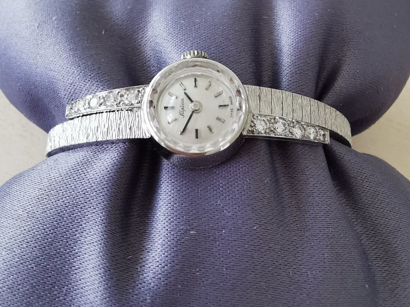 Alpina Orologi: 750/--   WG mit Brillanten "Alpina" – Usato da Dierikon venduto da Vittorio57 3