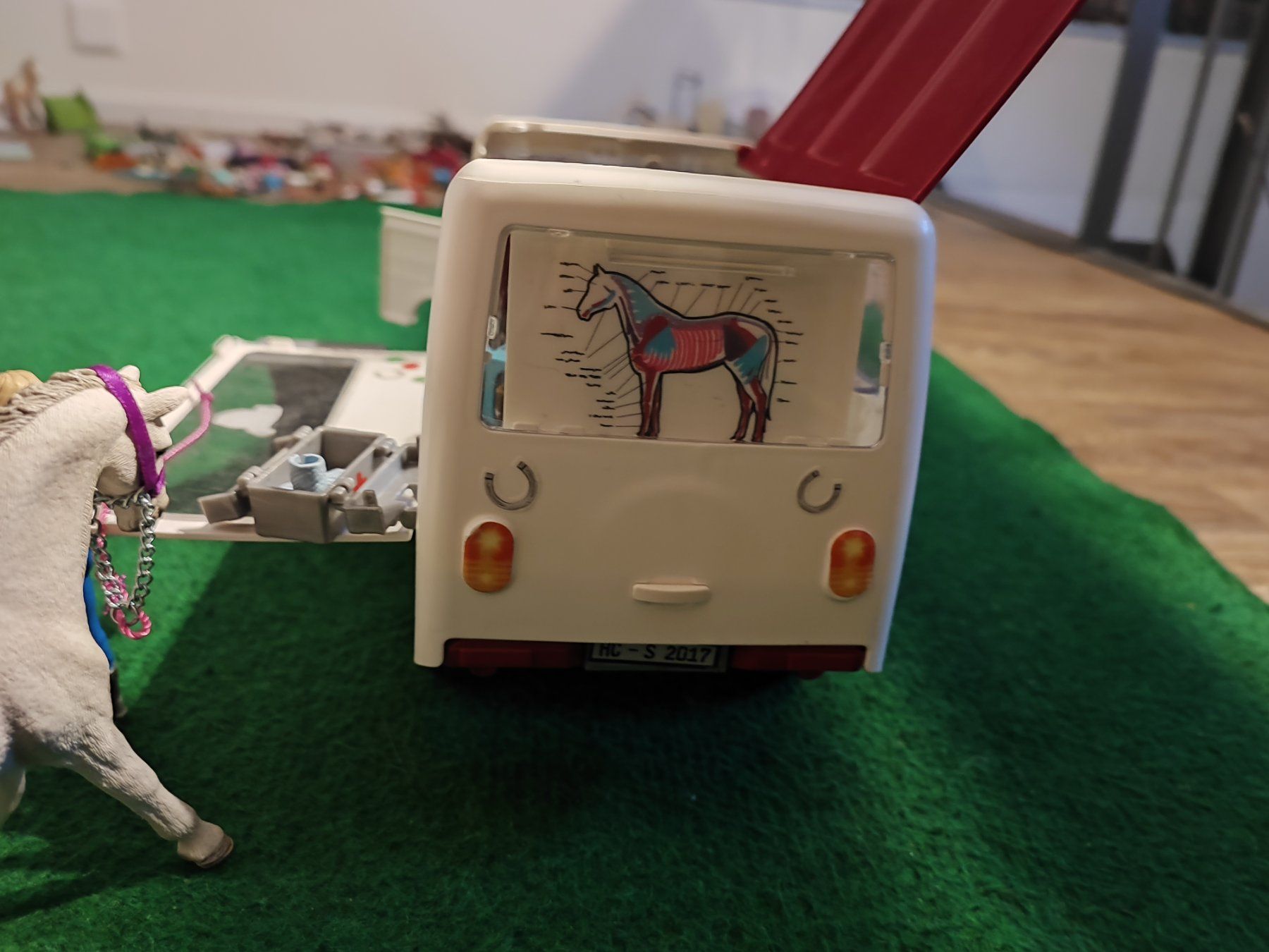 Schleich Giocattoli: Schleich Tierambulanz – Usato da Beinwil am See venduto da stephanielarsen 3