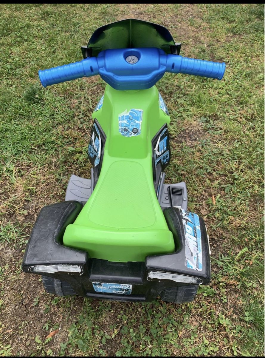 Fahrzeuge für Kinder: Elektro Quad – Gebraucht aus Lostorf von Venice16 1