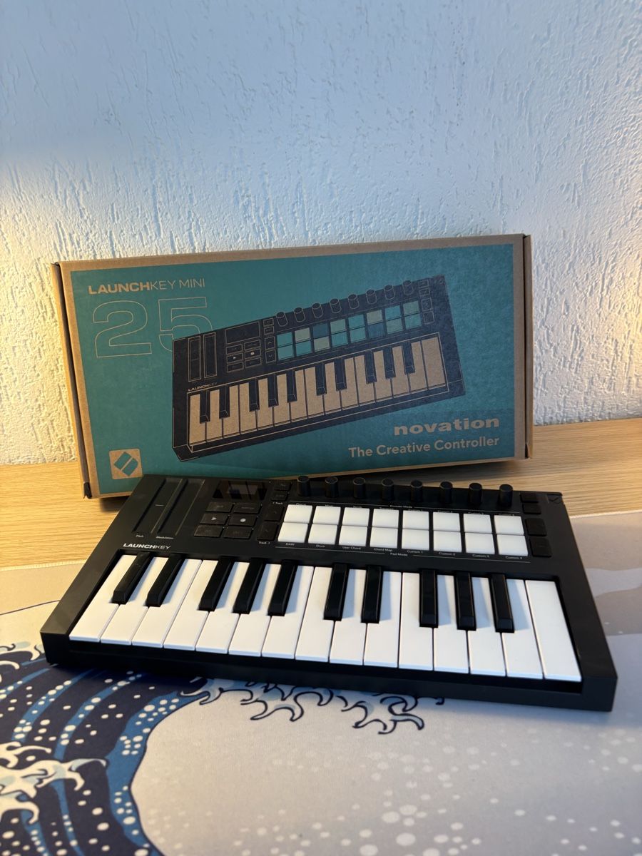 Novation Strumenti musicali: Novation Launchkey Mini – Nuovo (secondo la descrizione) da Berikon venduto da ram_b8s8