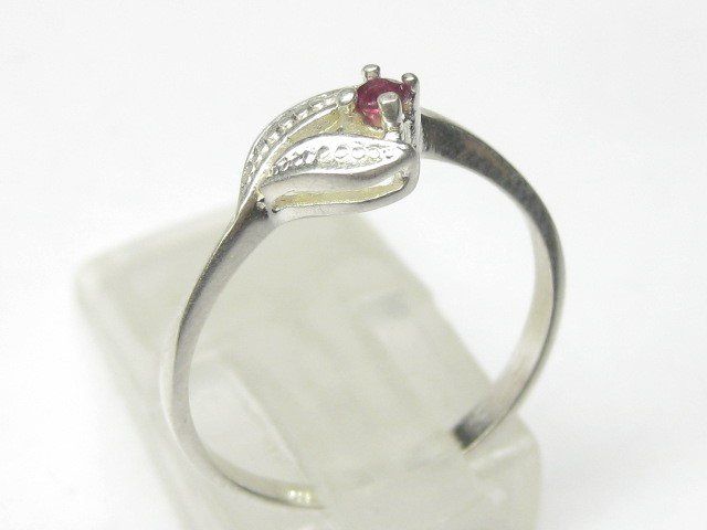 Anelli: feiner Ring Silber 925 + MP Spinell rot Gr. 54 – Usato da Ermatingen venduto da Decovin 1