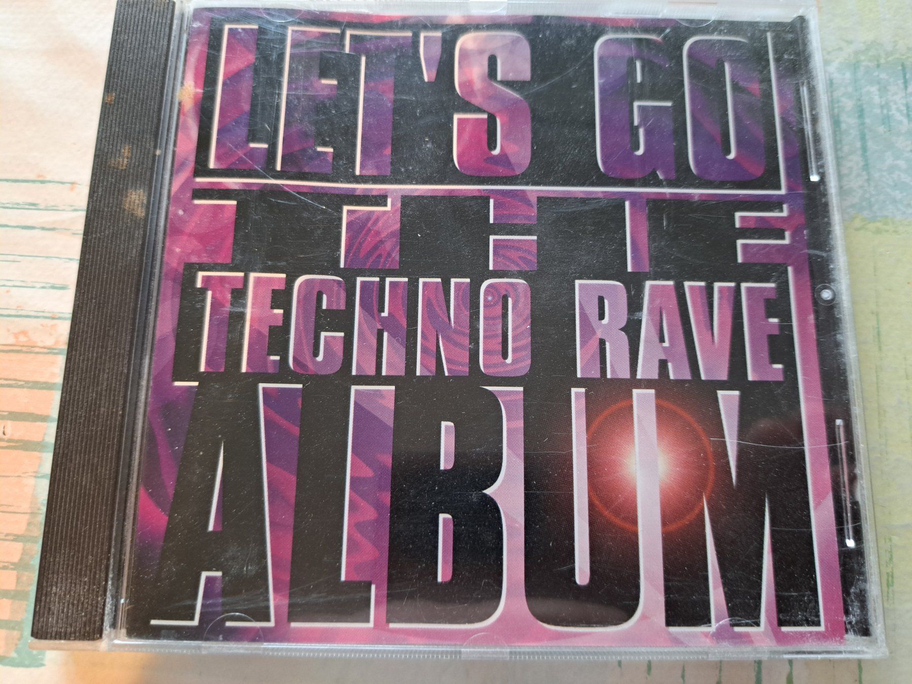 CD: Cd Let's go techno rave album – Usato da Pully venduto da bro_n52j