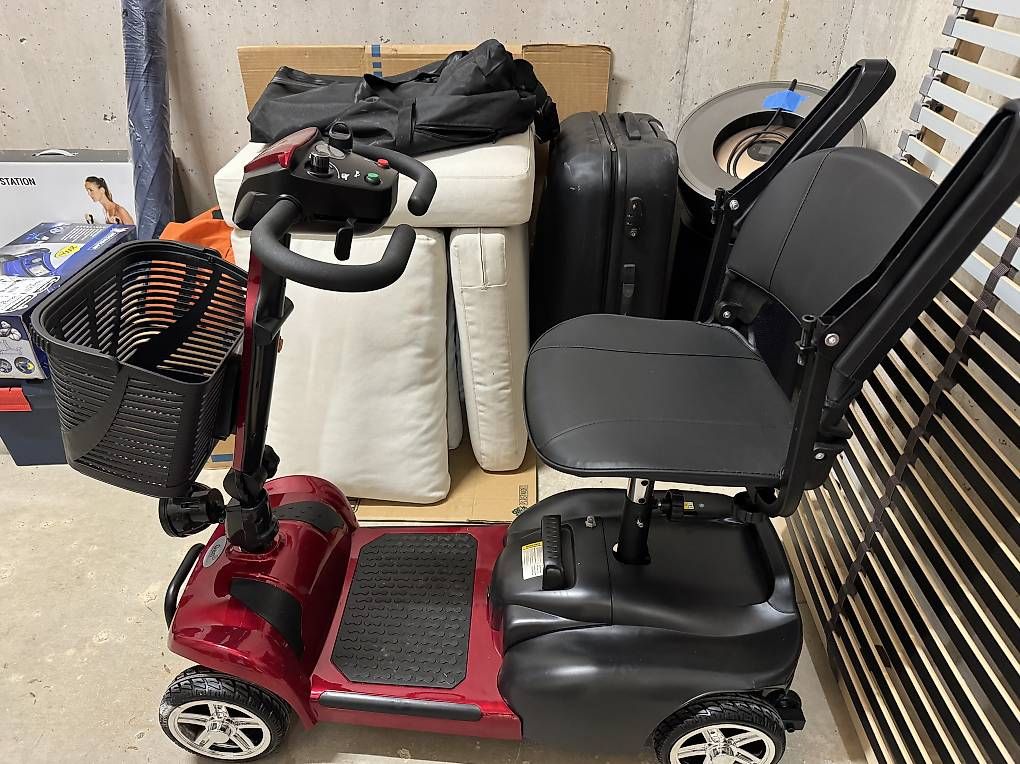 Veicoli elettrici: Mobilité pour personnes âgées – Usato da Thônex venduto da nefs