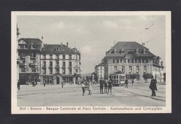 BIEL - Kantonalbank und Centralplatz, 1923 belebt, Tram