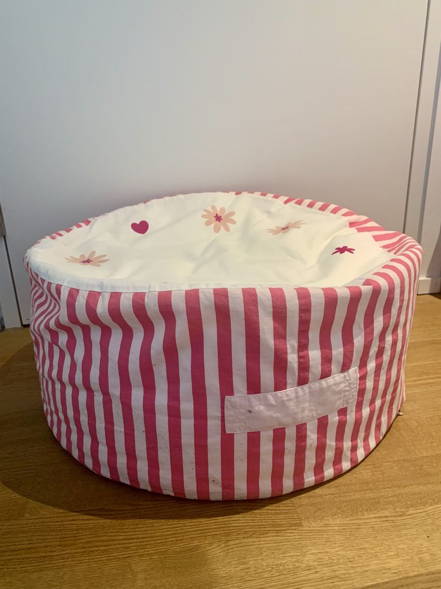 Poltrone: Kinder Sitzsack/Pouf weiss, pink – Usato da Bern venduto da lalla99 5