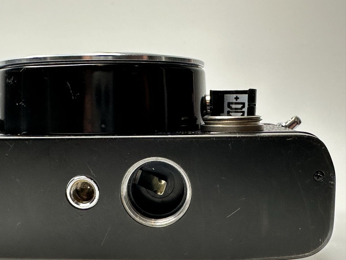 Leica Fotocamera: Leica R3 Electronic – Difettoso da zuchwil venduto da solotin74 5