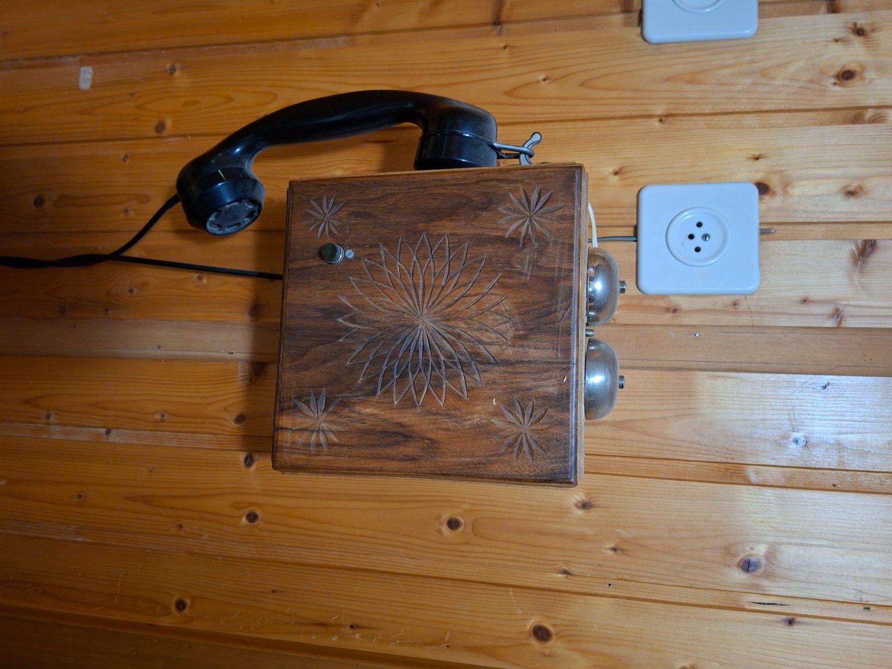 Téléphones: Altes Telefon – D'occasion à Isenthal par chr_5x9d