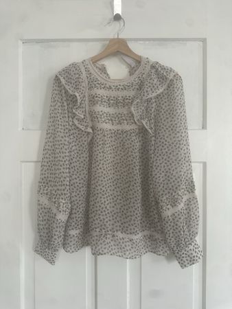 Chiffonbluse mit Blumenmuster und Rüschen, Gr. M