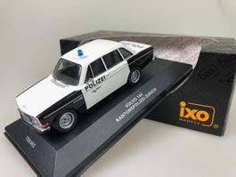 Volvo 144 Polizei - IXO - 1:43