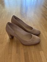 Clarks Pumps