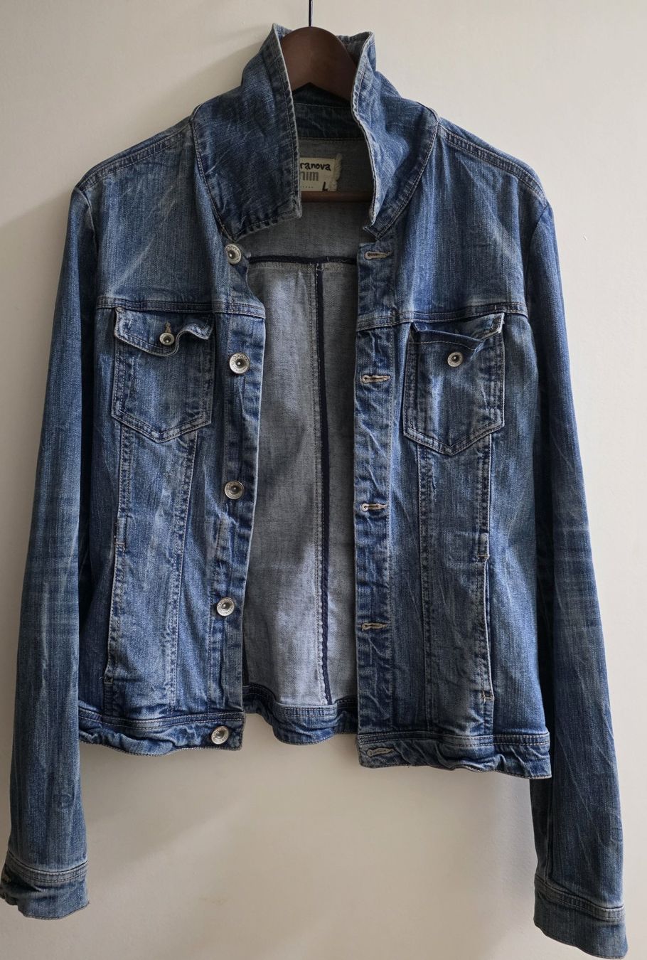 Giacche: Schöne Jeans Jacke von Terranova – Usato da Basel venduto da sci_67ms 1