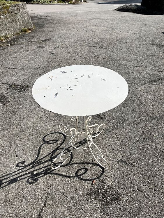 Tisch Gartentisch rund antik vintage Metalltisch 60 cm Kaufen auf Ricardo