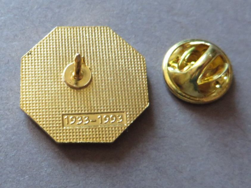 Placchette & Badge: PIN CONFISERIE CAFÉ MARON CHUR – Usato da Neuhausen venduto da luckimucki 1