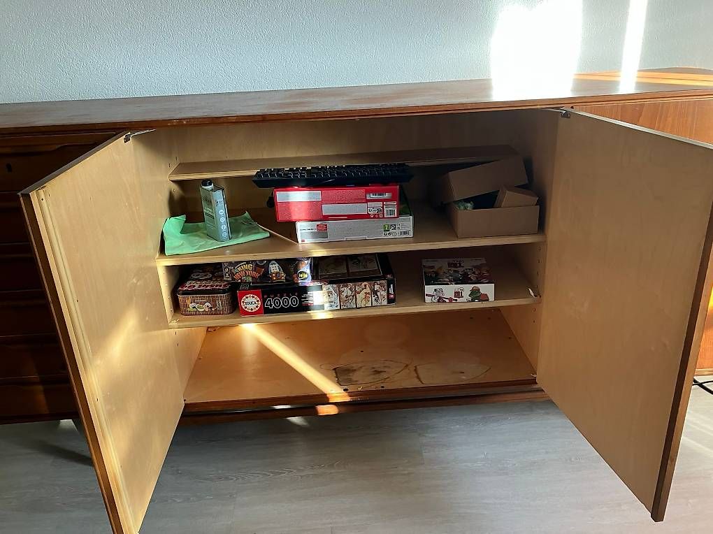 Credenze: Buffet design classique vintage bon état – Usato da Fribourg venduto da fairtrade1957 3