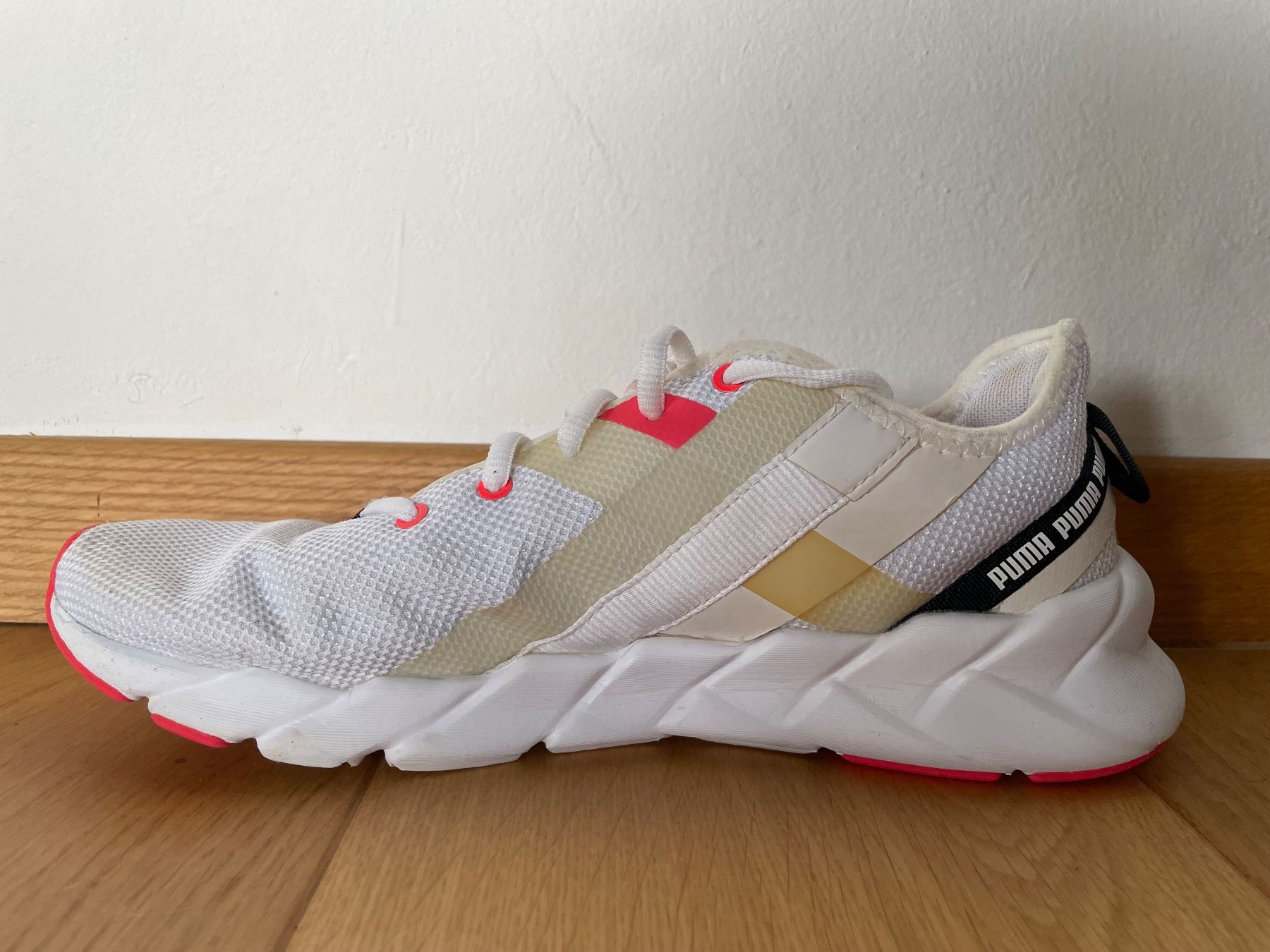 Puma Scarpe da donna: Tolle Puma-Sportschuhe – Usato da Vico Morcote venduto da Muru 1