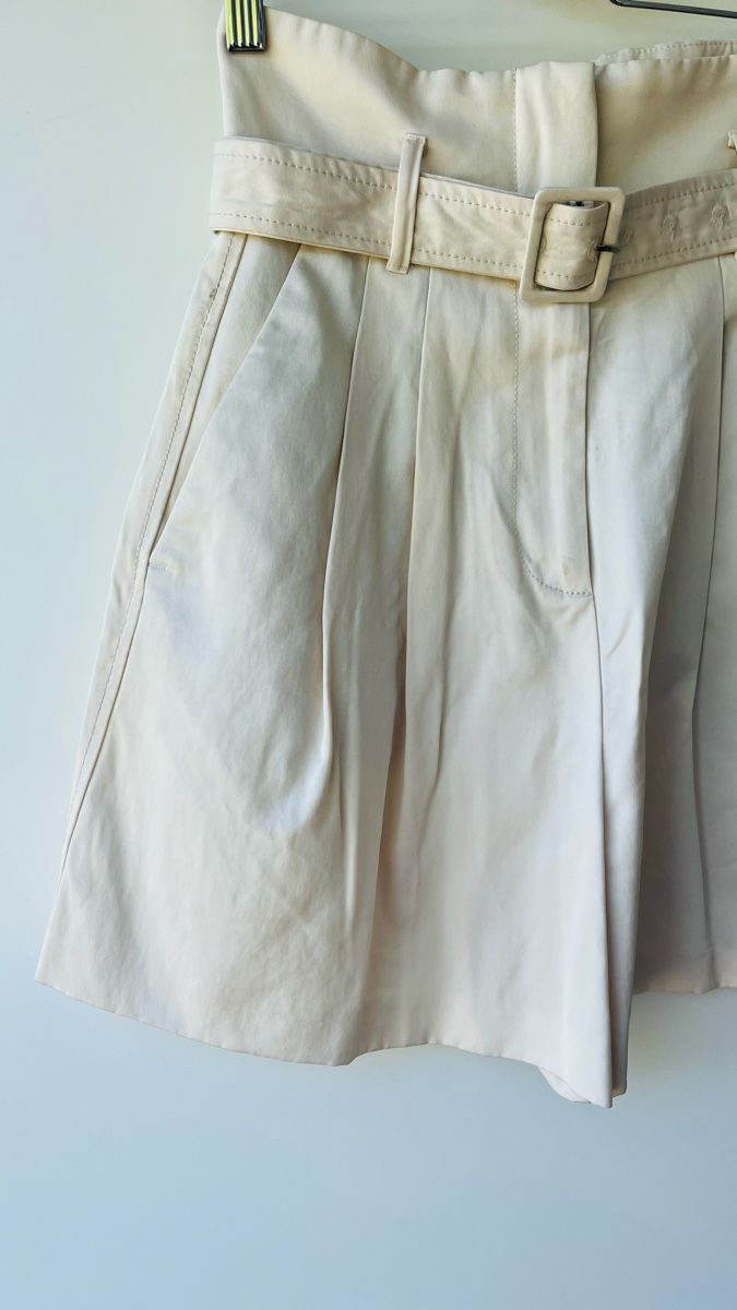 Mango Pantaloni: Short MANGO Suit beige clair, taille XS - Super état! – Nuovo (secondo la descrizione) da Lausanne venduto da Global.P 1