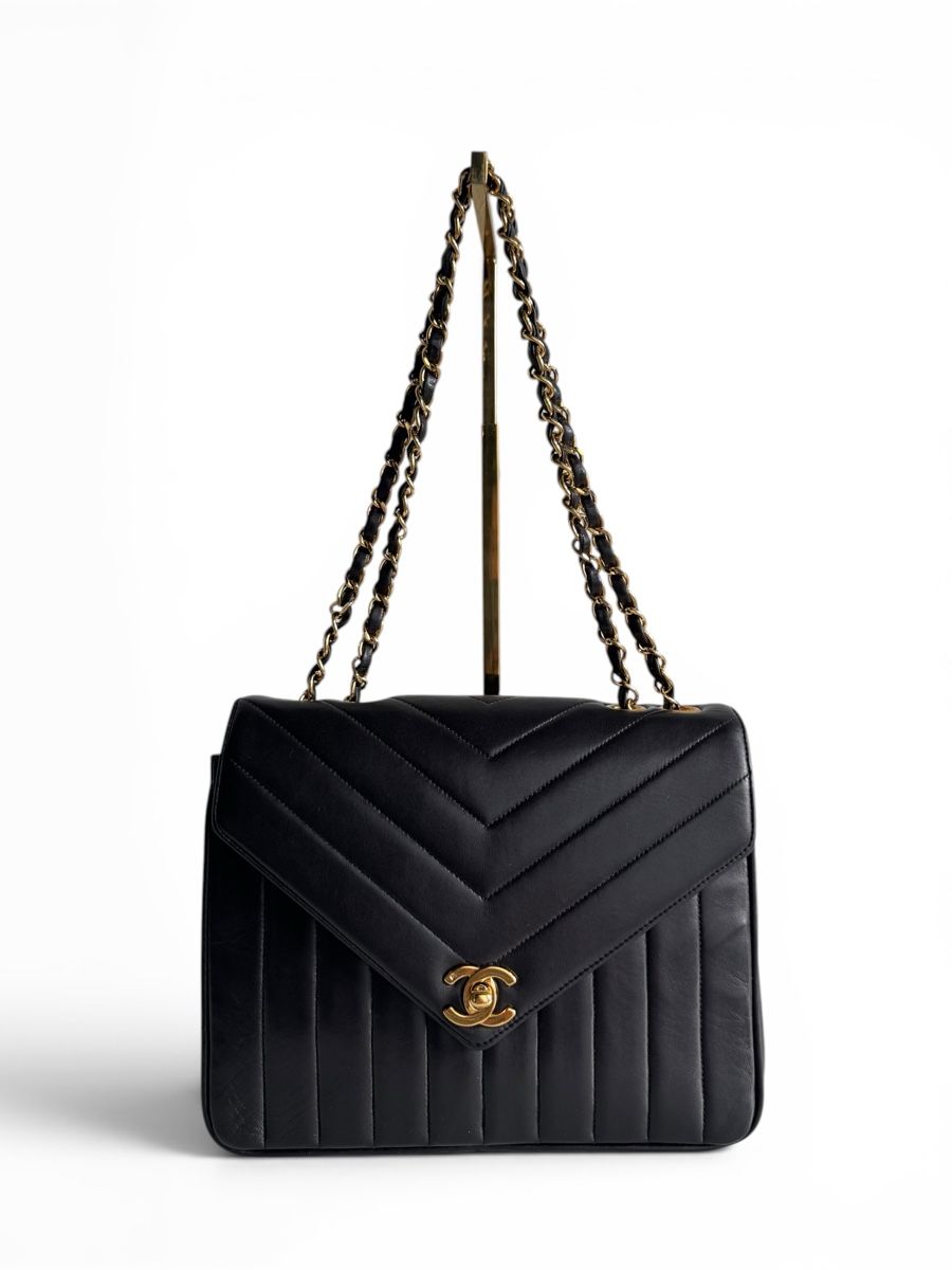 Chanel Borse da donna: Chanel Chevron Single Flap Bag Tasche – Usato da Kriens venduto da hannaandkiko 1