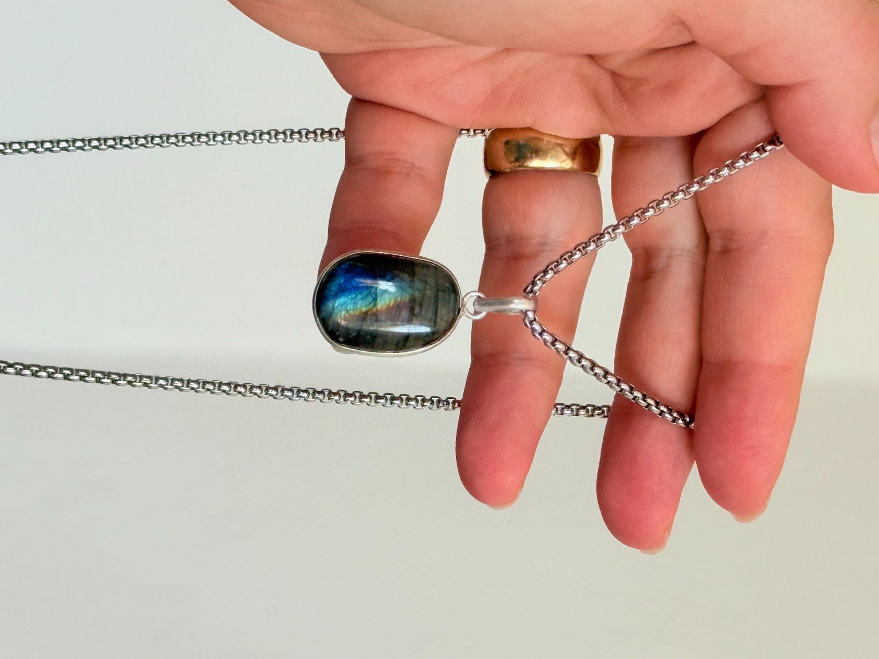 Catenine: Labradorite necklace – Nuovo e nell'imballaggio originale da Genève venduto da AGBERG 8