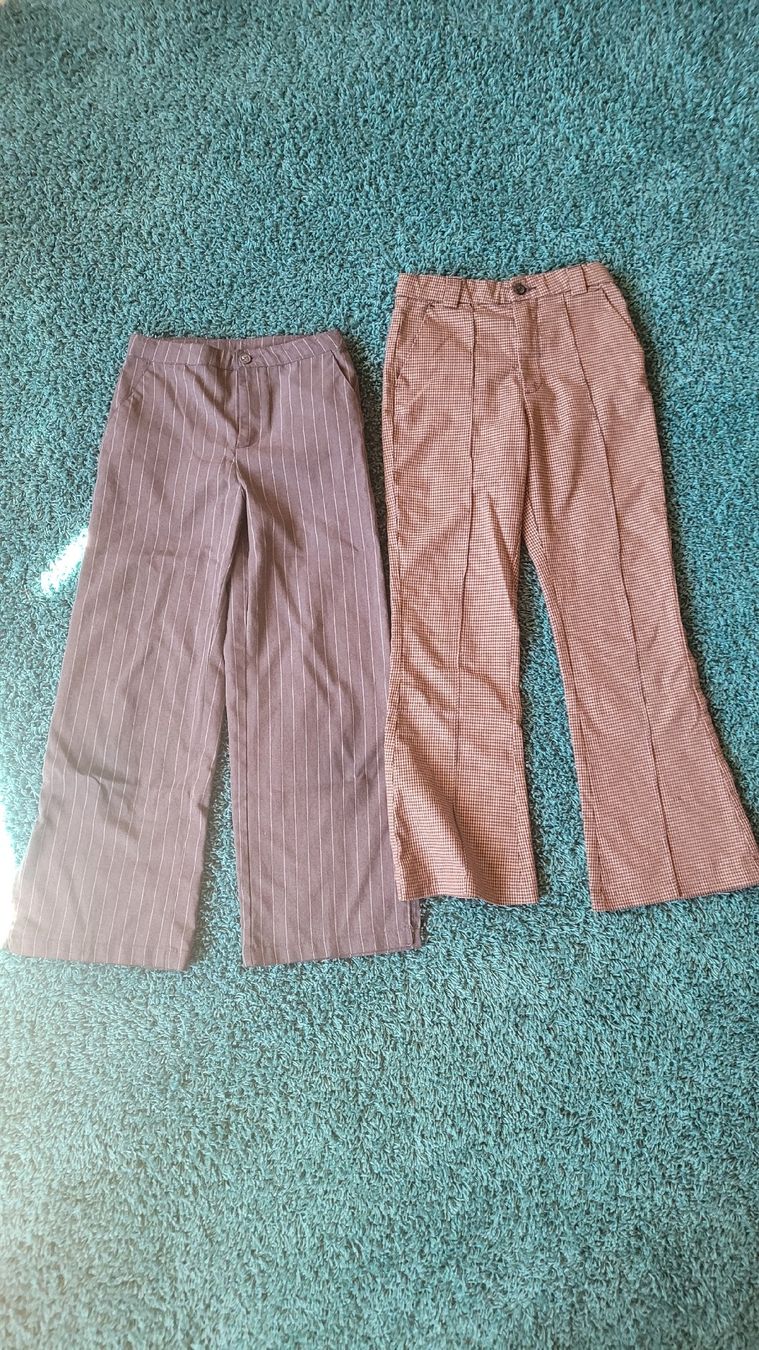 H&M Pantaloni: H&M Hosen 2 stk, Grösse 140 – Usato da Warth venduto da aussieaussie