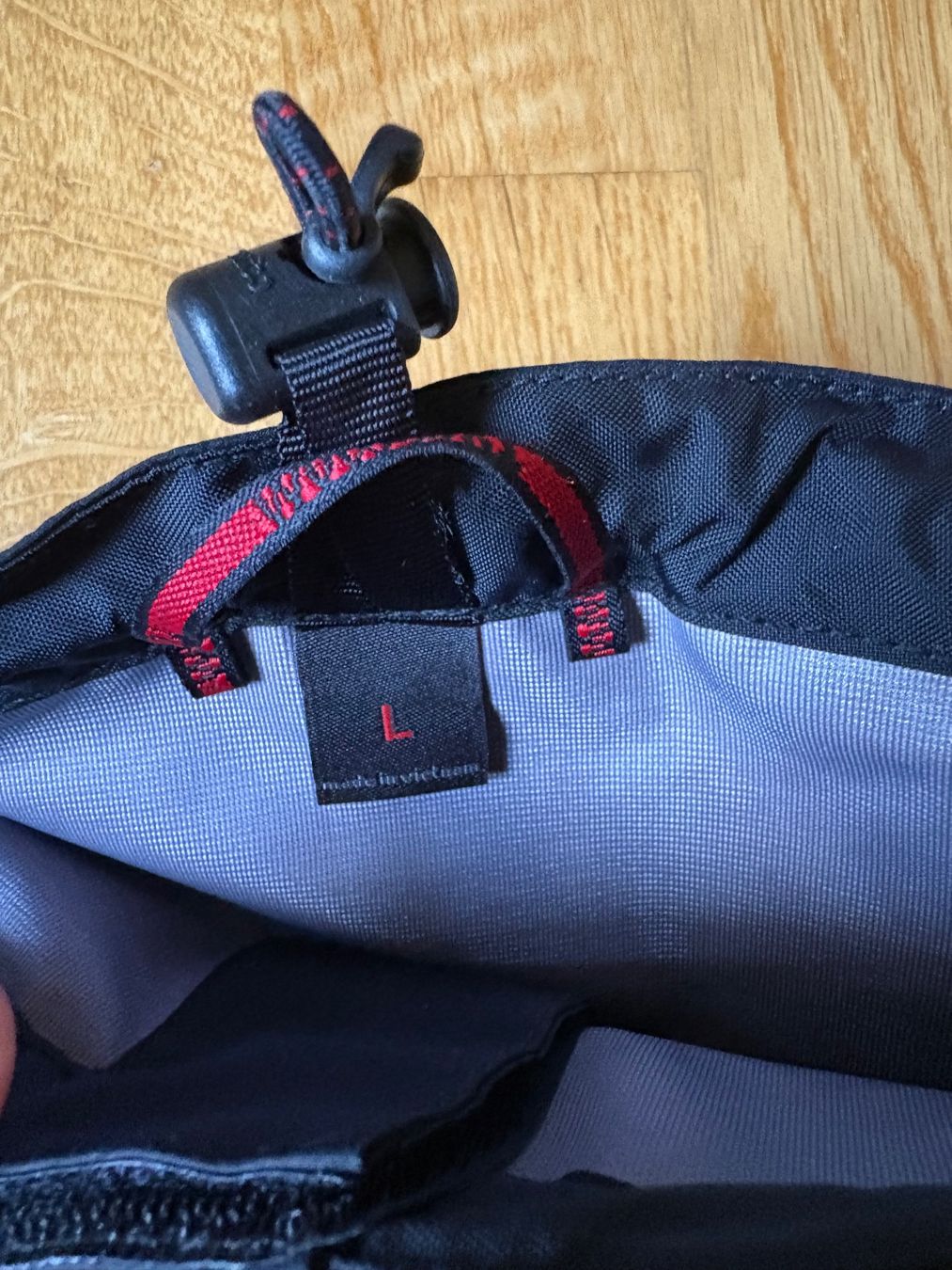 Mammut Stinchiere & Fasciature: Mammut Gamaschen Gore-Tex – Usato da Zürich venduto da Fabienne059 1
