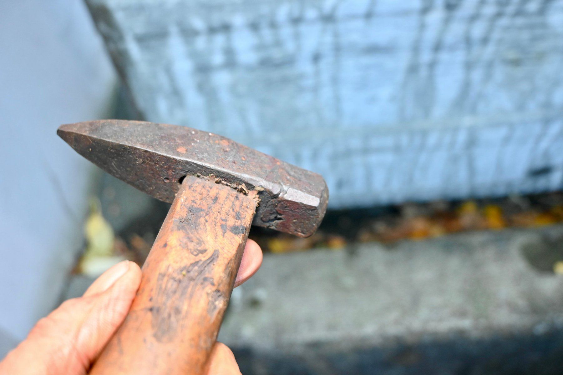 Tutti gli attrezzi: alter geschmiedeter Spitzhammer L 34cm – Usato da Pfaffhausen venduto da mono_rec 9