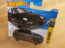 Hot Wheels 2026 J    1983 PORSCHE 928S