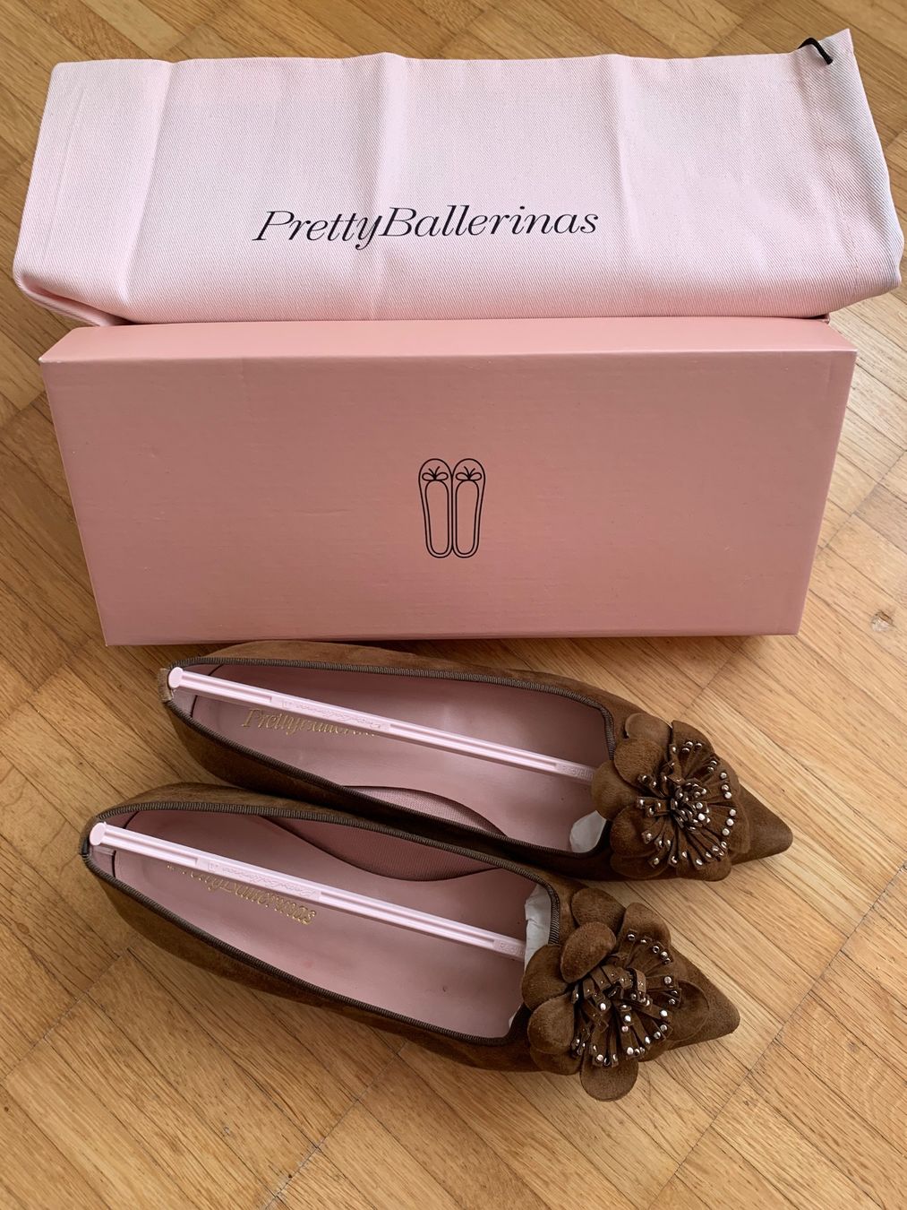 Damenschuhe: Pretty Ballerinas Wildleder Gr. 39 – Neu (gemäss Beschreibung) aus Liestal von FaustaS 1
