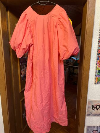 Robe rose fluo H & M XL très bon état