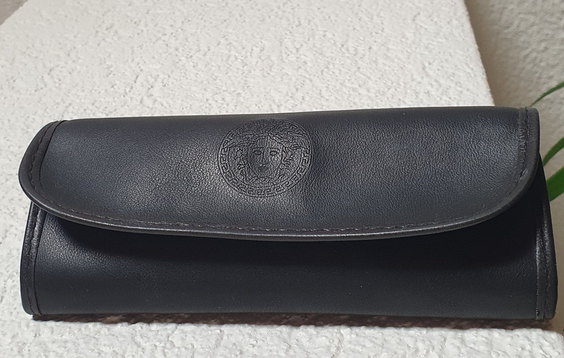Versace Occhiali & Lenti: Schwarze Sonnenbrille Gianni Versace – Nuovo (secondo la descrizione) da Teufen AR venduto da pischa 5