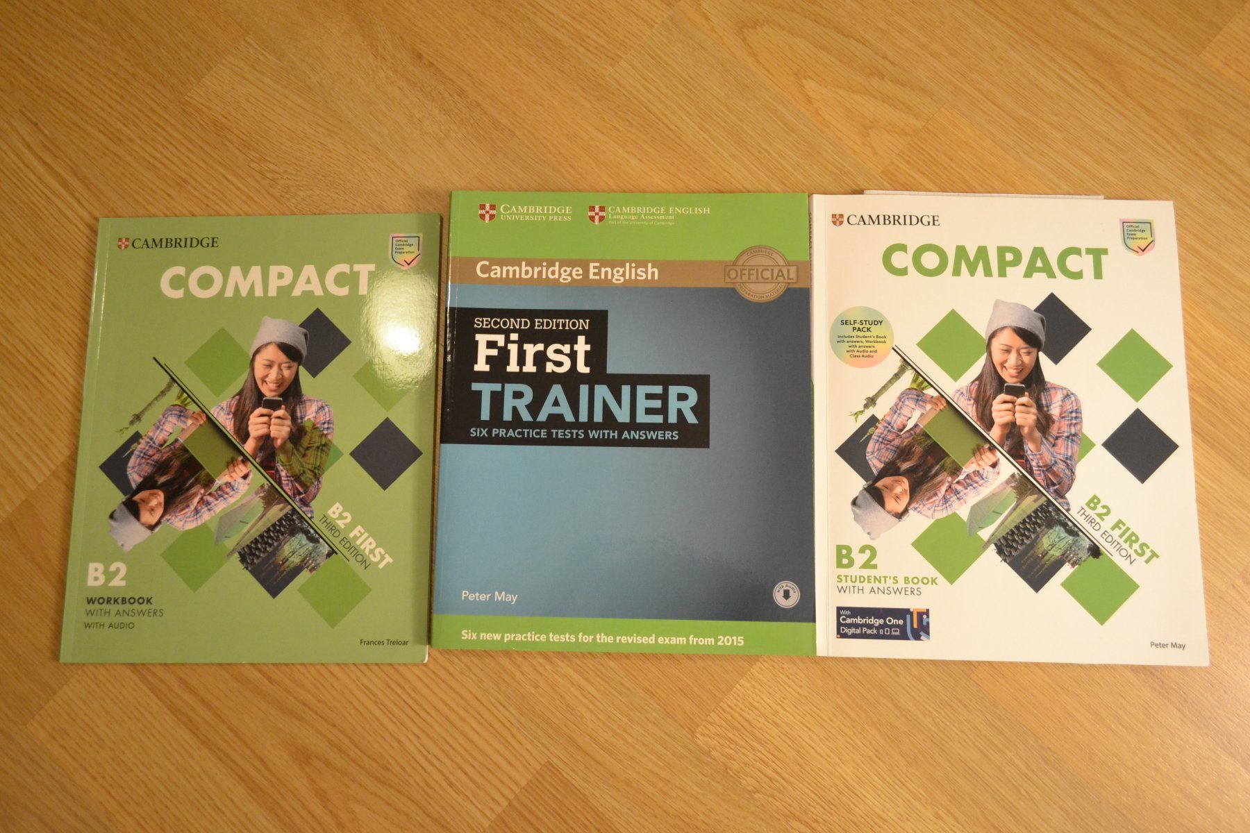 Libri: Compact cambridge B2 English – Usato da Niederscherli venduto da ypsilon315