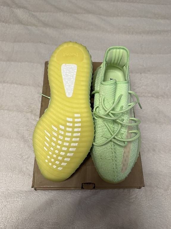 Scarpe da uomo: Yeezy Boost 350 / grün – Usato da Biel/Bienne venduto da http.tanja 3