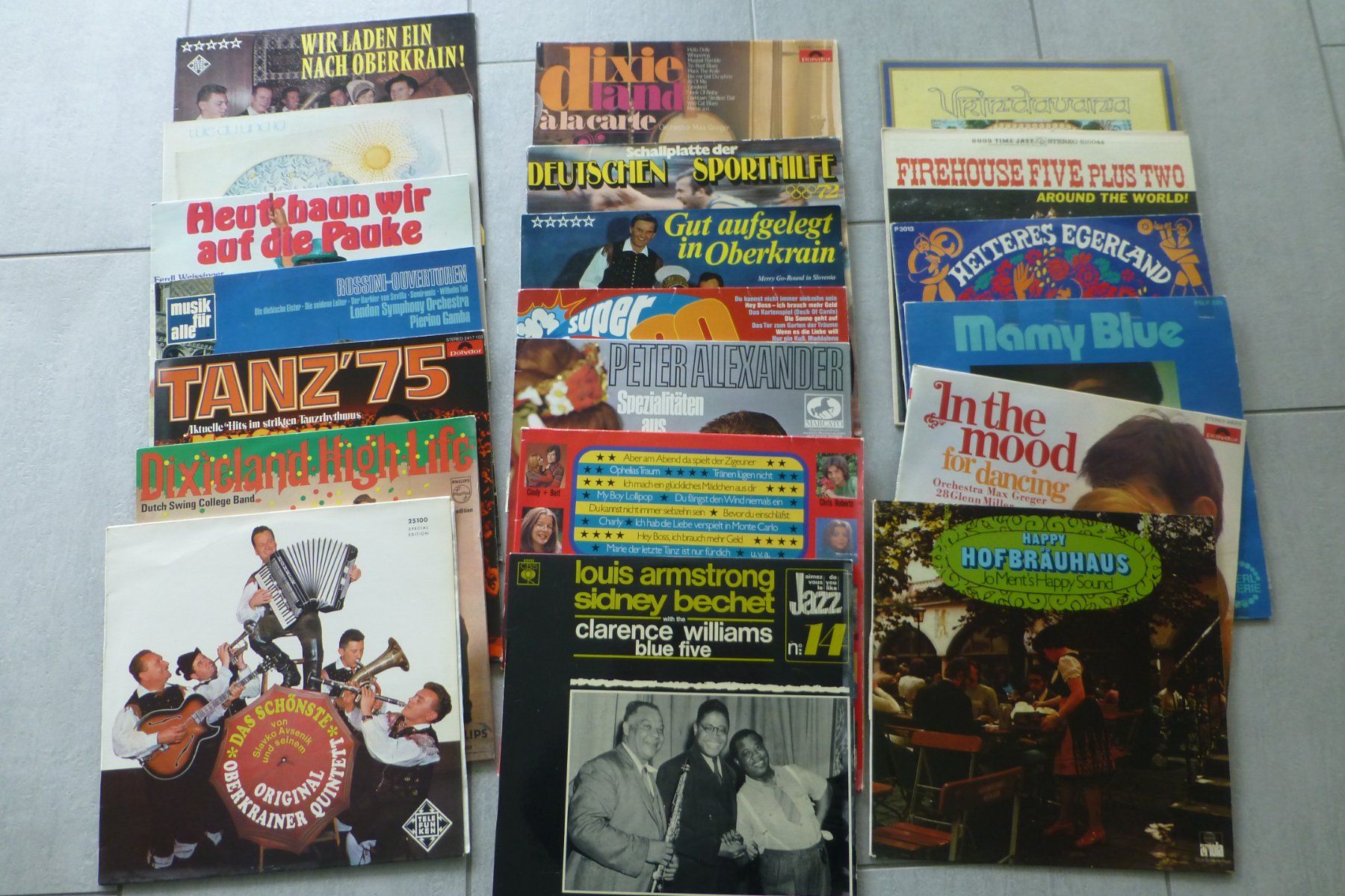 Dischi in vinile: Schallplatten-Sammlung: Vintage-Schlager – Usato da Grenchen venduto da Bobatsch