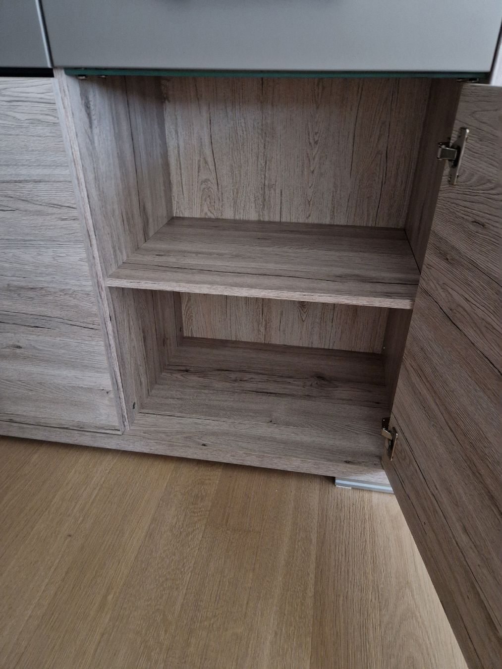 Vitrinen: Sideboard & Vitrine – Neu (gemäss Beschreibung) aus Zell ZH von rah_q6gm 5
