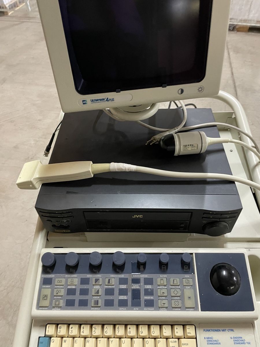 Attrezzature mediche: Medizinisches Ultraschallgerät mit Videorecorder, -printer – Difettoso da Sirnach venduto da Deruhrmacher 4