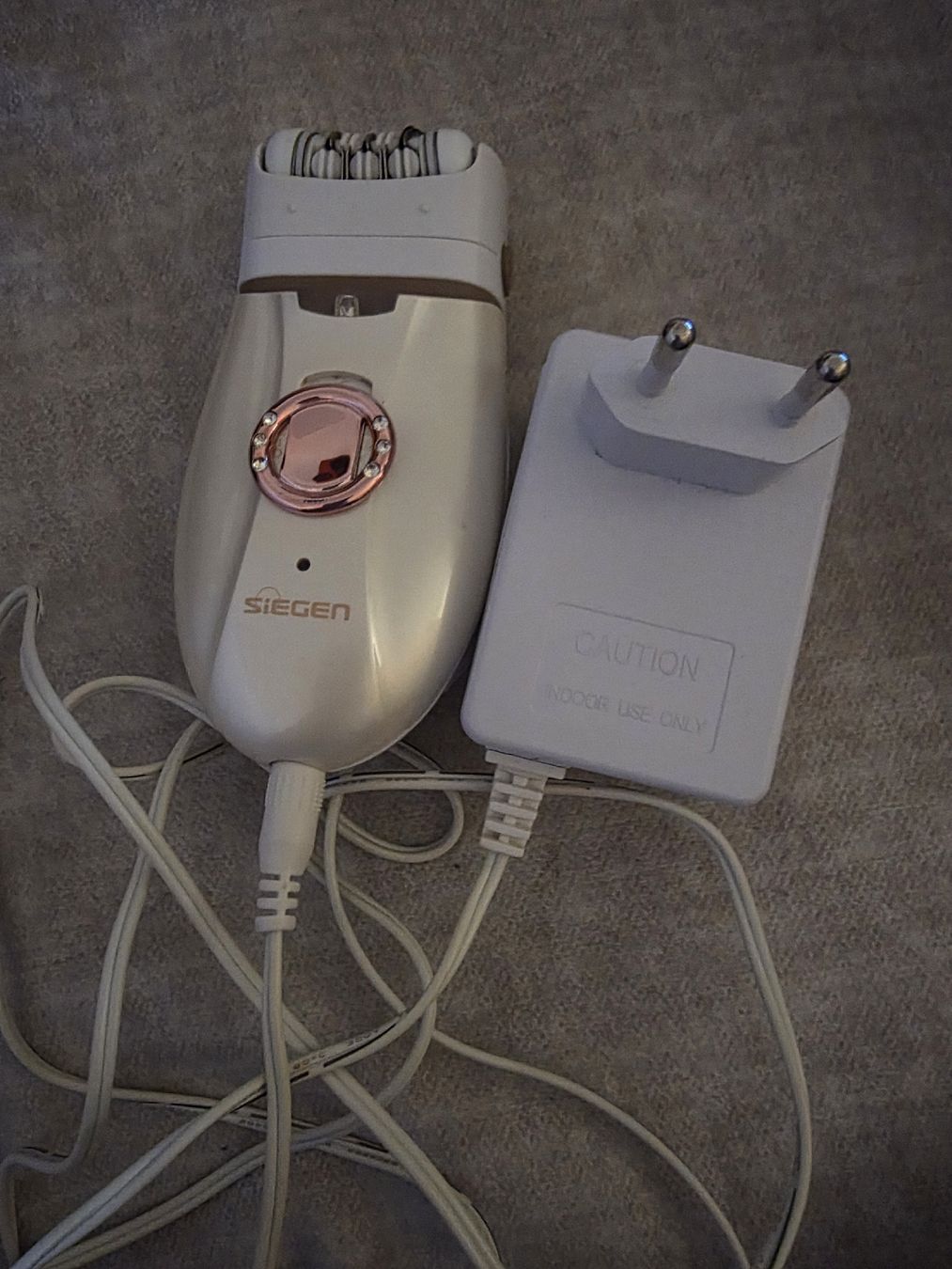 Braun Epilatori: Siegen Epilator - Like New Condition - Summer Ready! – Usato da Zollikofen venduto da Tamyru77 1