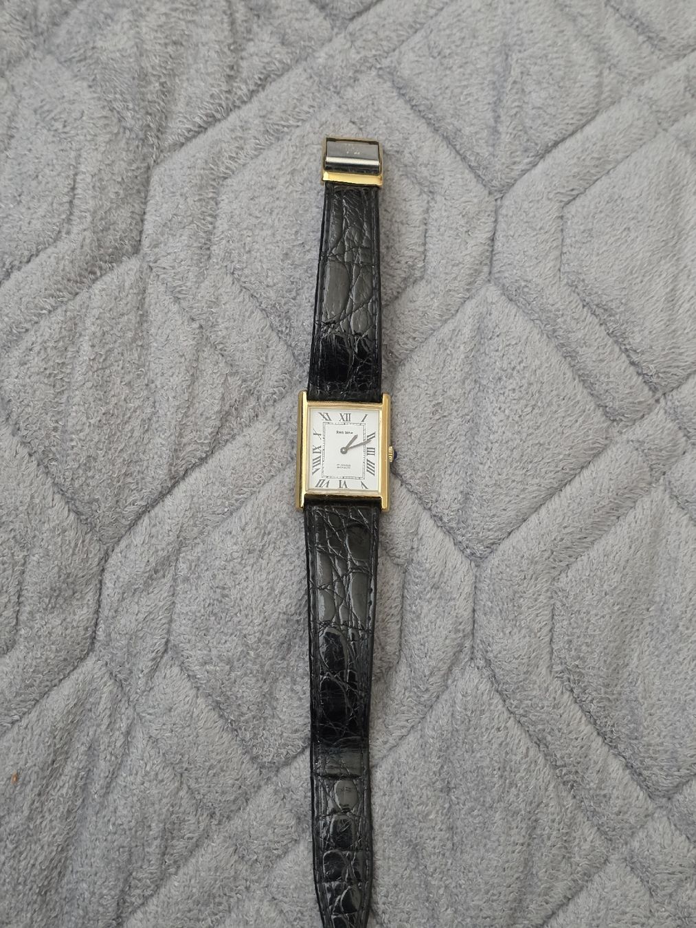 Swiss Orologi: Montre mécanique tank plaque or  – Usato da Grand-Lancy venduto da Precision-GE 2