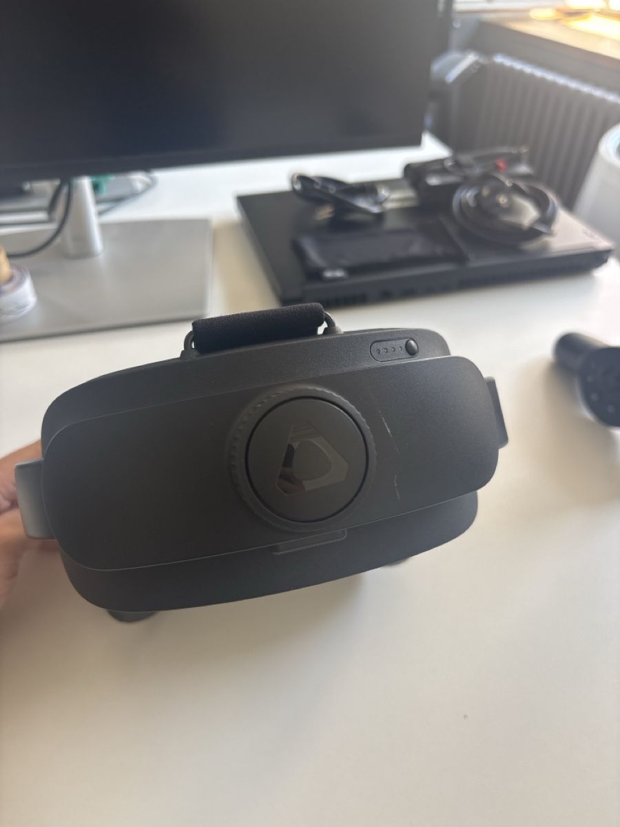 HTC Casco VR: HTC Vive VR headset  – Usato da Basel venduto da lau_vr2d 3