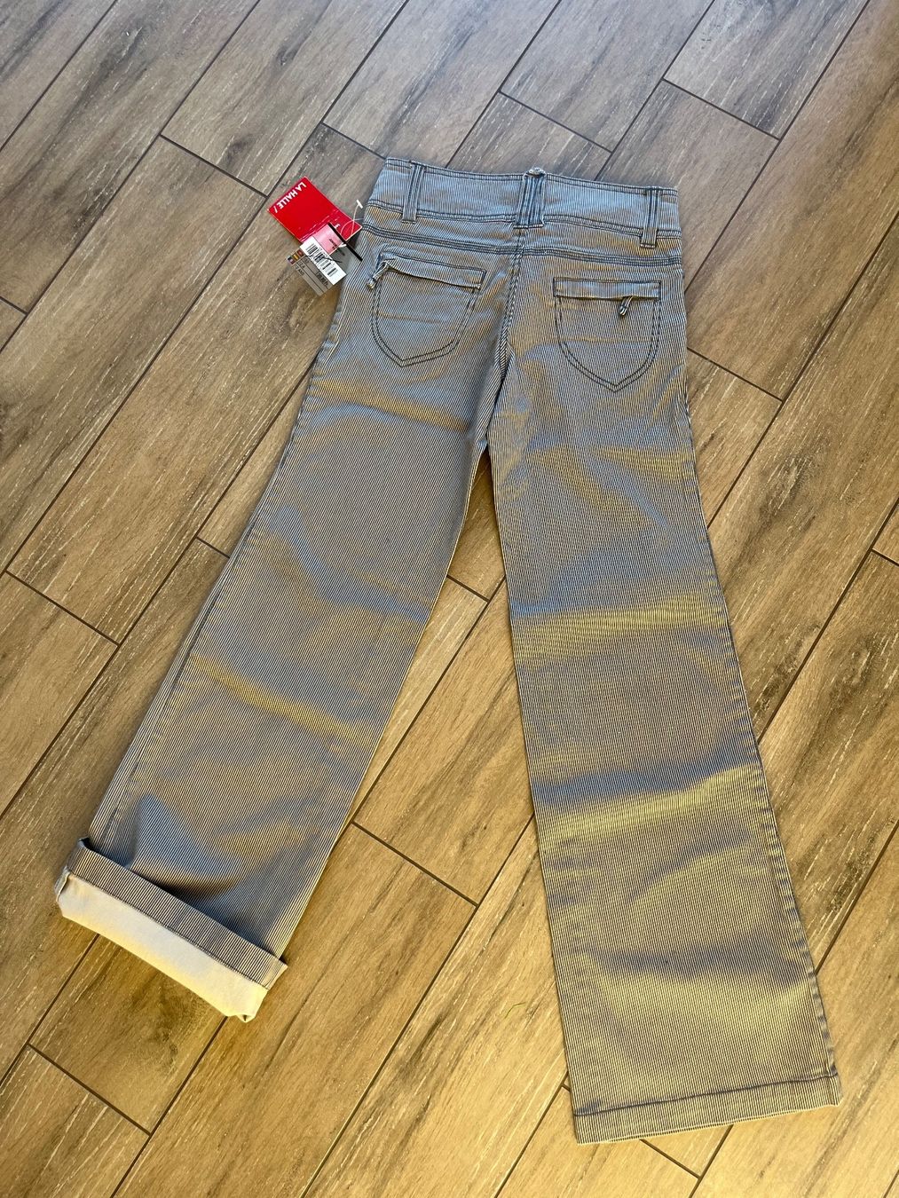 Camicette, T-shirt & Top: 152_LaHalle_NEU_LP 40 sfr – Nuovo e nell'imballaggio originale da St-George venduto da elena27 2