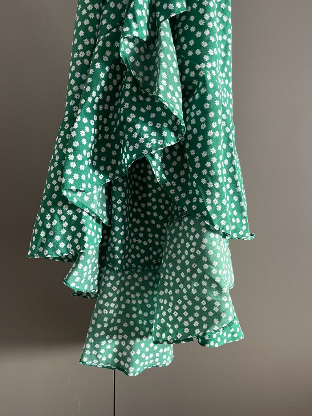 Vestiti: Sommerliches Wickelkleid Grün mit Blumenmuster, Grösse S – Usato da Rheineck venduto da FGeissler 3