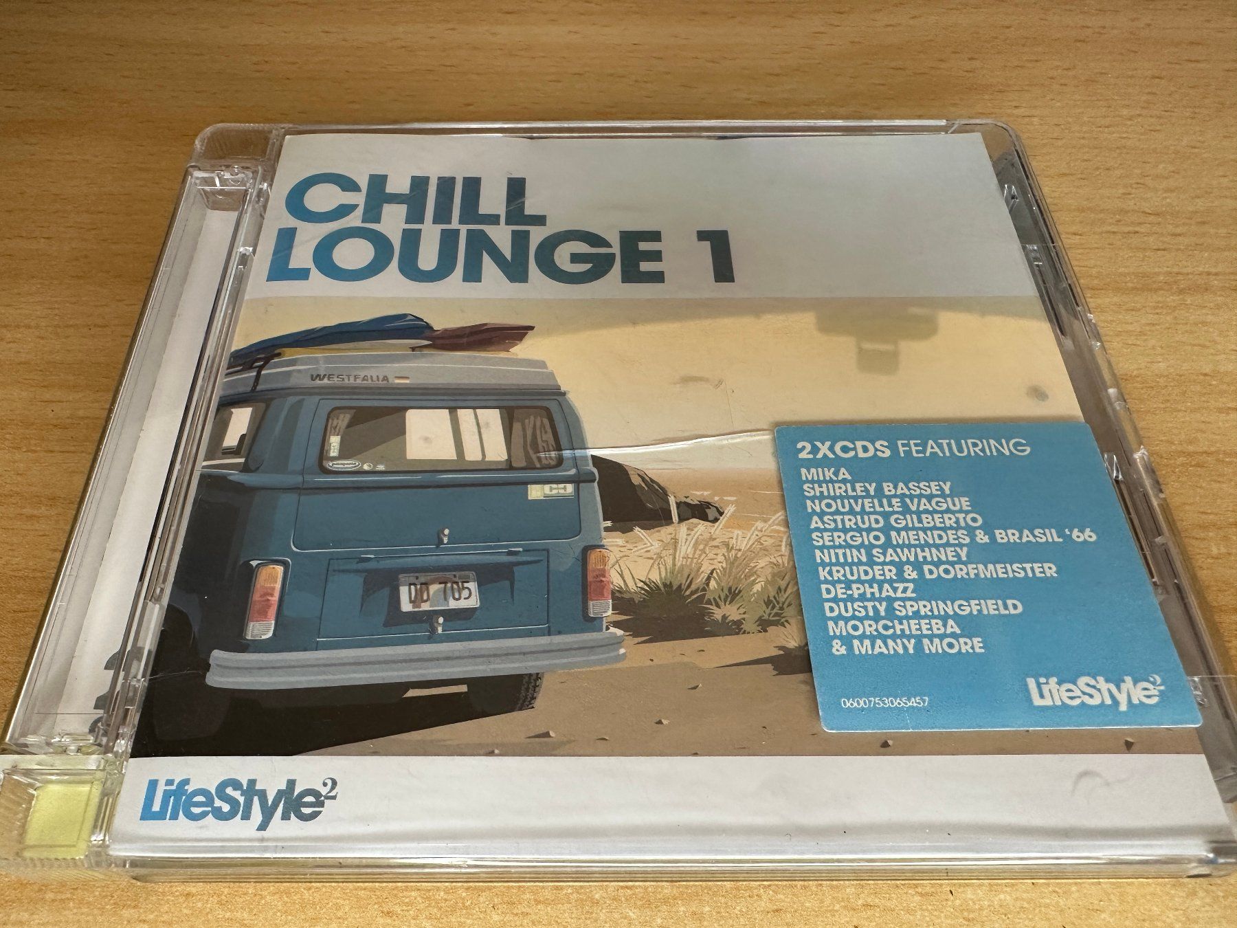 CD: Various – Chill Lounge 1 - 2 CD – Usato da Rikon im Tösstal venduto da Alpenmutz