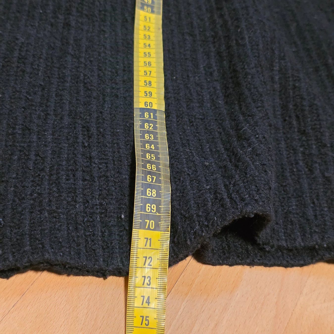 Monki Maglioni & Felpe: Monki Rollkragenpullover Schwarz Gr. 40/42 warm Strick – Usato da Wald ZH venduto da CapLux 9