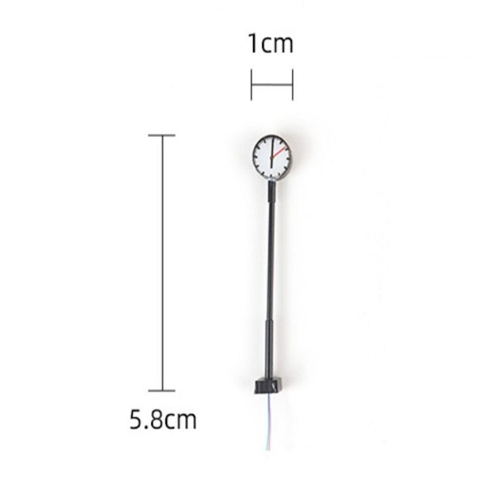 Modellini di ferrovie: Standuhr, beleuchtet – Nuovo e nell'imballaggio originale da Luzern venduto da Salefactory 2