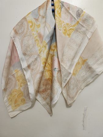 Foulard Escada imprimé multicolore soie femme occasion
